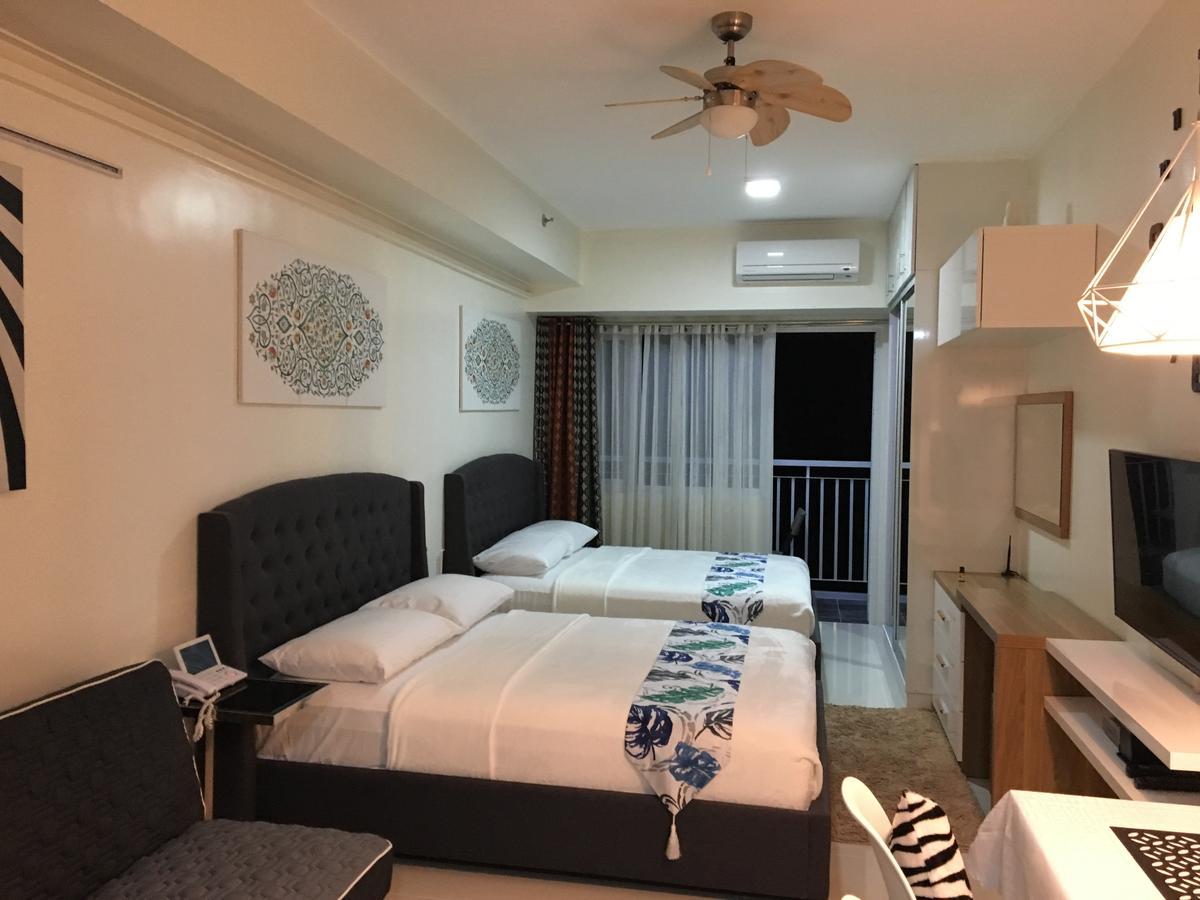 Breezy Wind 19Twentysix Apartment Tagaytay City Exterior photo